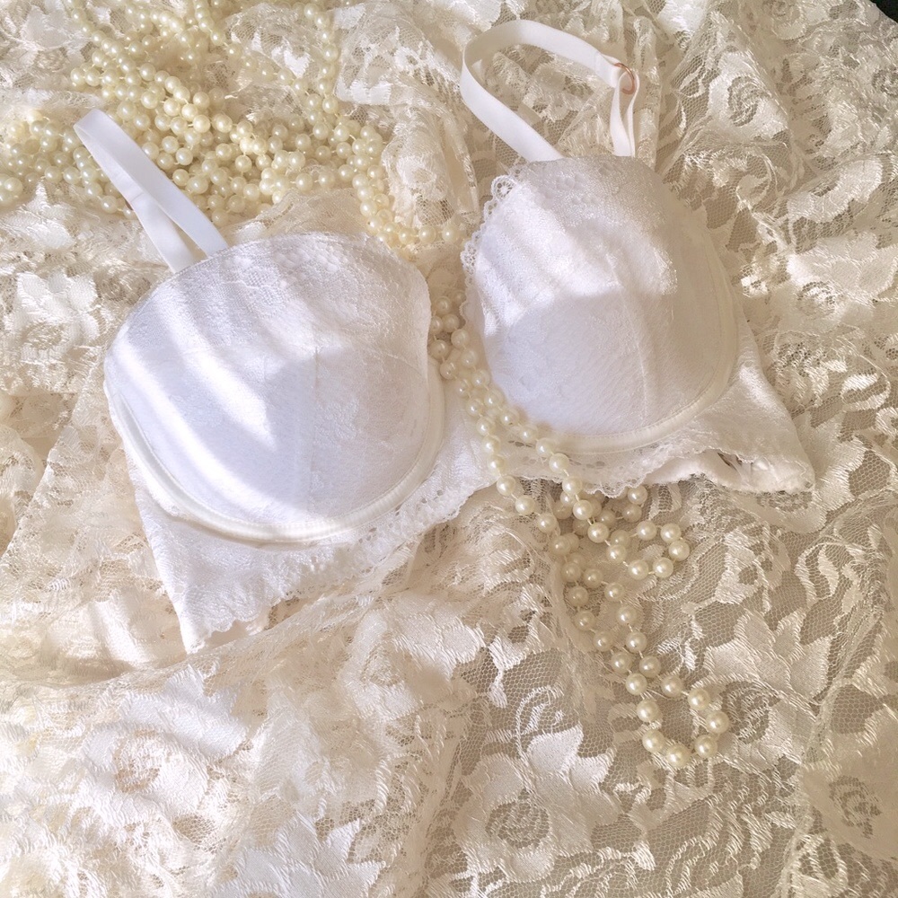 White Lace Bra 32C 💋